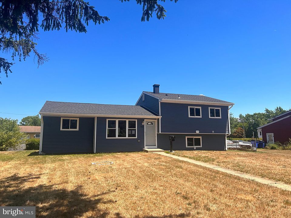 1st image of 448 Cornell Ave