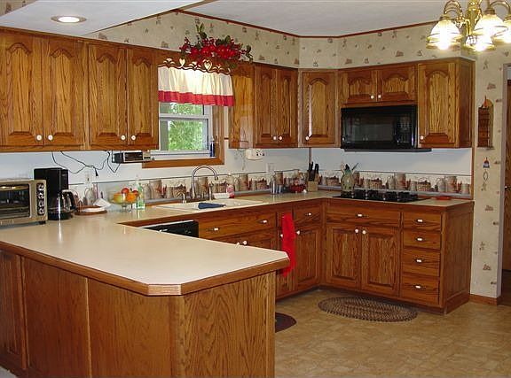 5th image of 1412 Jordan Rd
