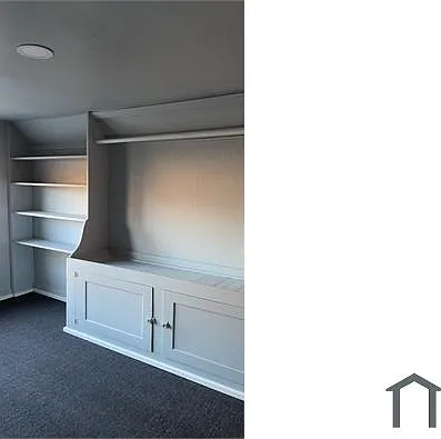4 bed, 2000 sqft, $1,500 — Photo 1