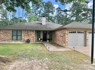 345 Michelle Ave, Vidor, TX 77662