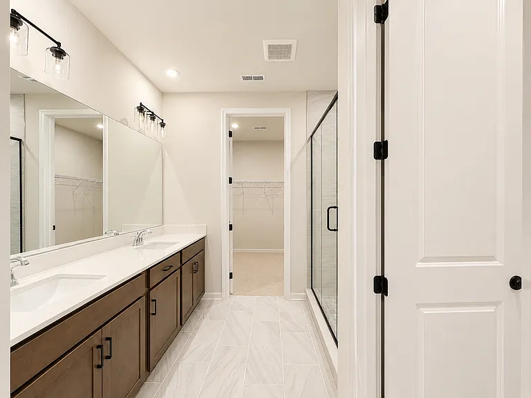 1335 Sandstar Ln — Photo 13