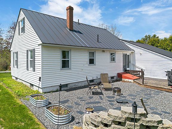 4th image of 158 Bassett Road