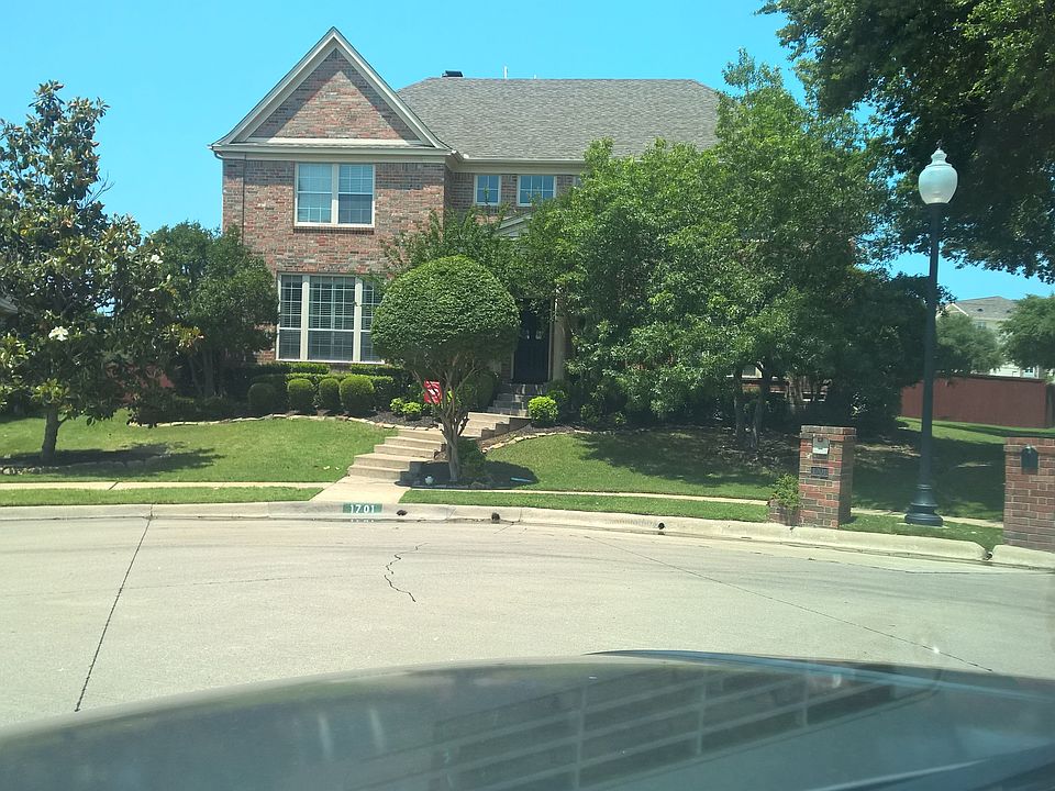1st image of 1701 Shumard Oak Ln