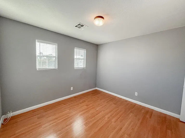 3335 Antique Rose Dr — Photo 36