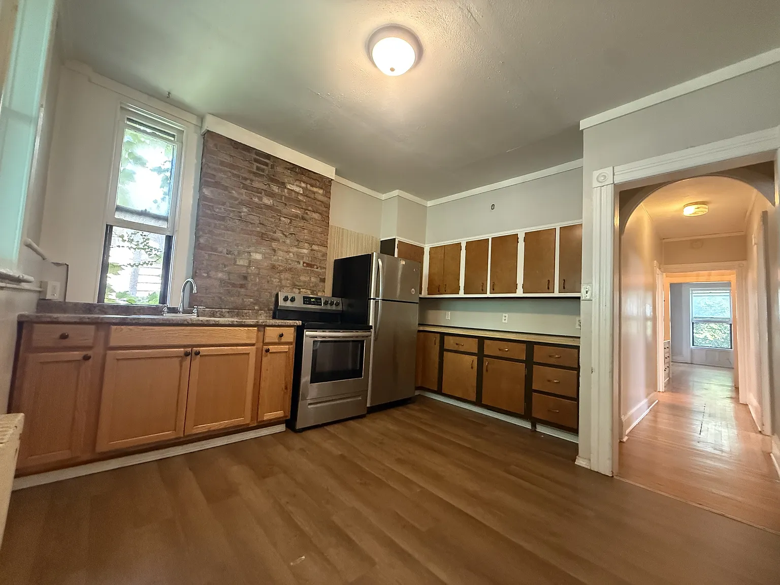 338 Madison Avenue — Photo 3