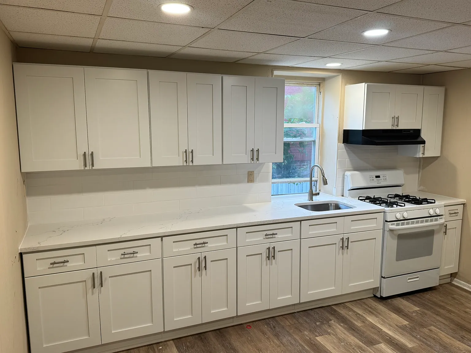 952 Kennedy Blvd — Photo 2