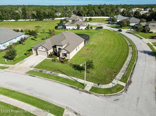 1111 Buckhurst Dr, Spring Hill, FL 34609