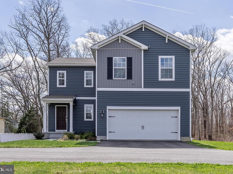 1st image of 1626 White Cedar Ln