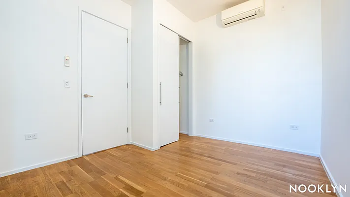 Rented by Nooklyn NYC LLC | media 19