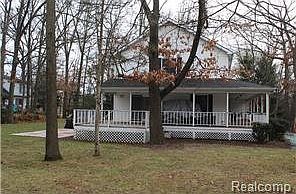 5th image of 10727 Strawberry Hill Ln