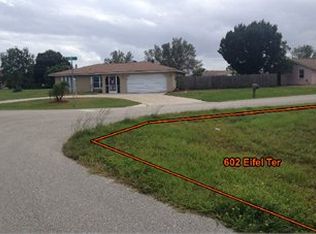 602 Eifel Ter NW, Port Charlotte, FL 33952