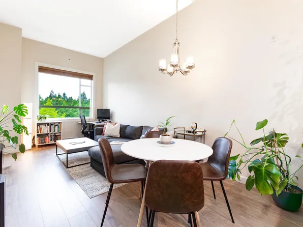 14588 McDougall Dr #511, Surrey, BC V4P 0G7