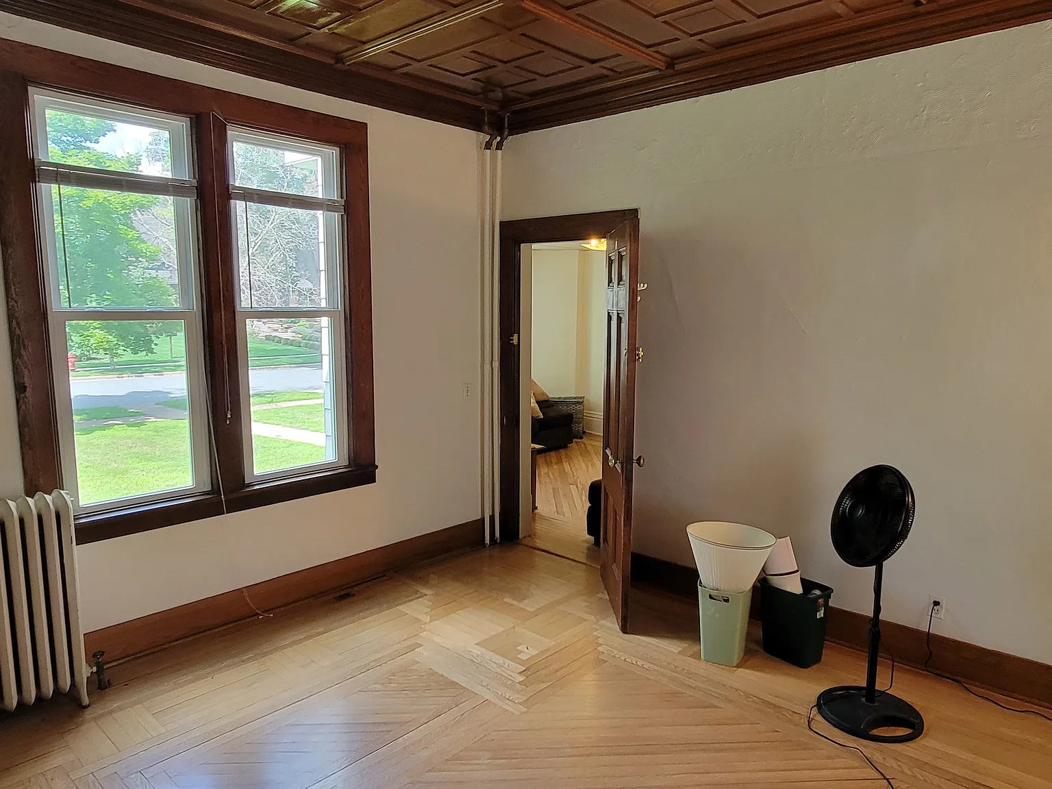 135 Marston Ave — Photo 3