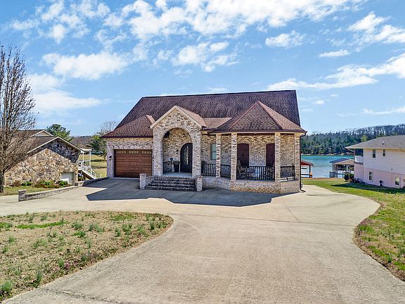 5th image of 850 Sable Rd