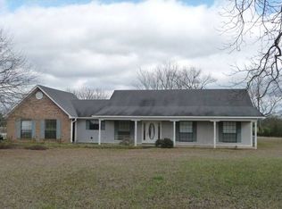 122 Dovie Rd, Magee, MS 39111