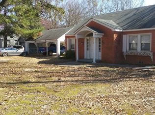 804 E Young St, Longview, TX 75602
