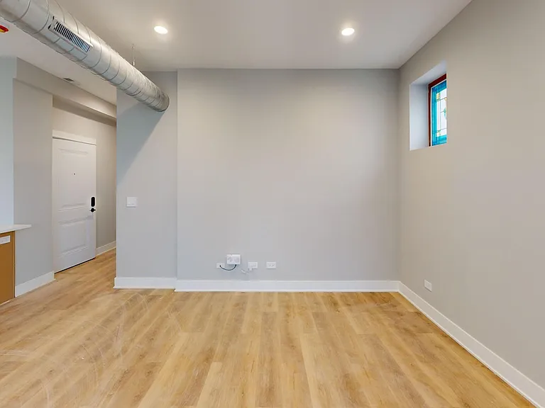 2401 N Kedzie Blvd #2S — Photo 10