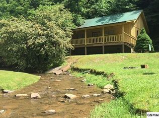 365 Caney Creek Rd, Sevierville, TN 37863