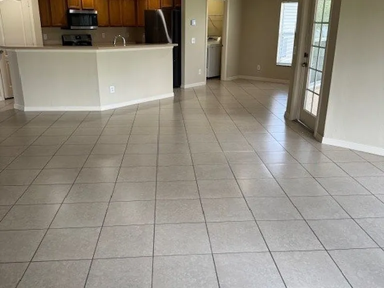 1017 NW 24th Ave — Photo 14
