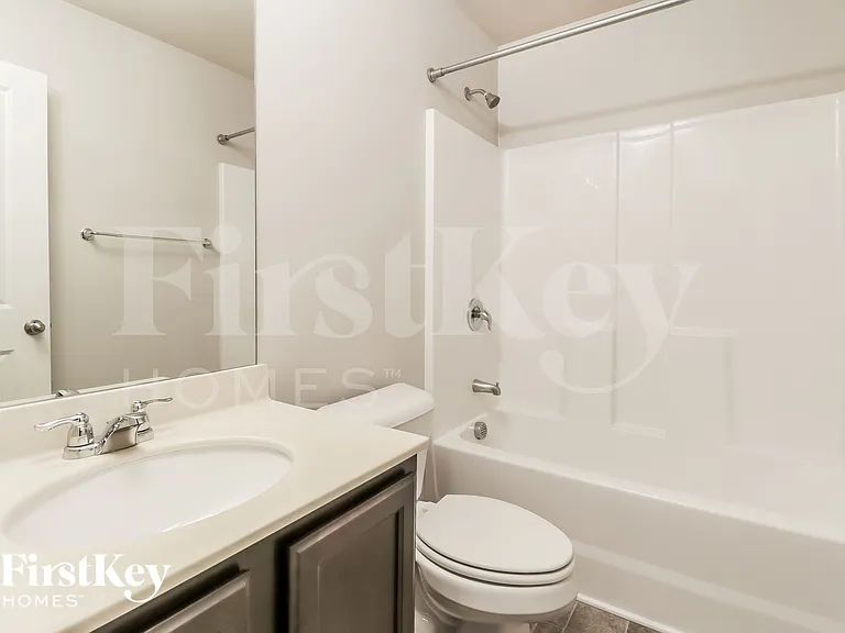 201 Southwind Cir — Photo 17