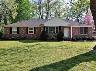 157 Cheek Rd, Nashville, TN 37205