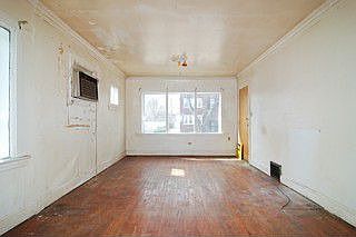 1st image of 311 S 22nd Ave