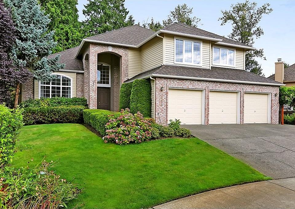 1st image of 16610 SE 48th Pl