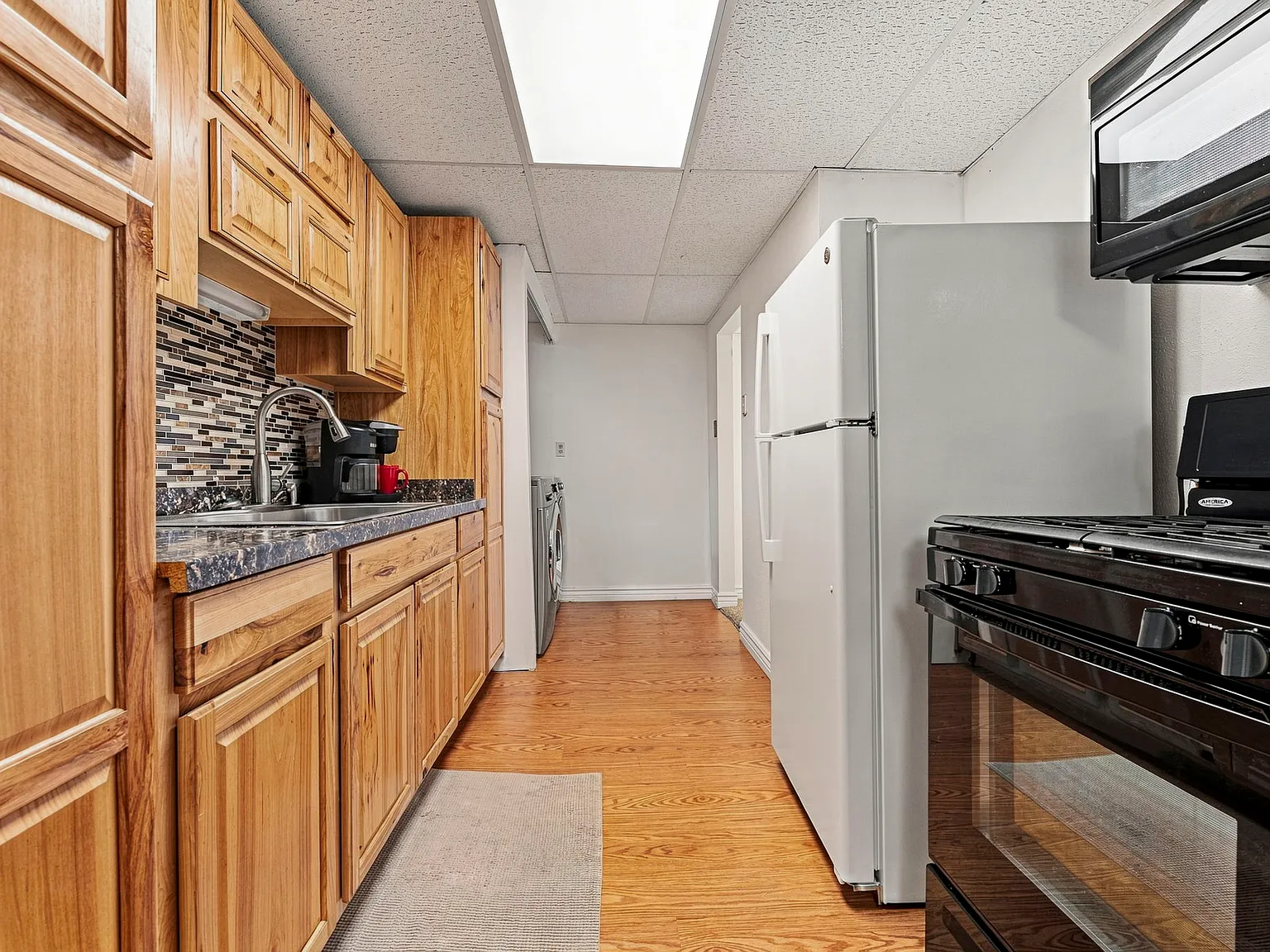 200 East 25th Street - 2 — Photo 4