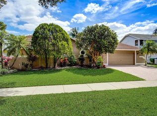 5726 SW 89th Way, Fort Lauderdale, FL 33328