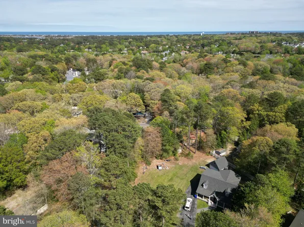 7 Sussex Dr, Ocean View, DE 19970