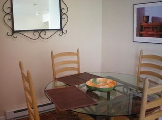 555 Forest Ave APT 3, Palo Alto, CA 94301
