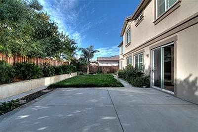 4th image of 288 Anthony Ave