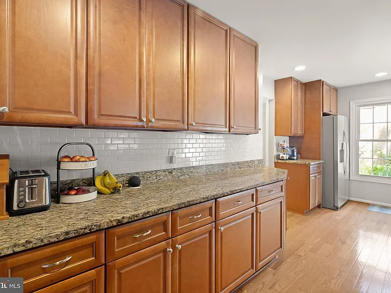 8573 Tyrolean Way — Photo 11