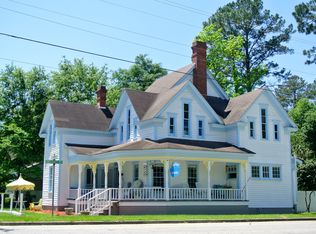 102 S College St, Sparks, GA 31647