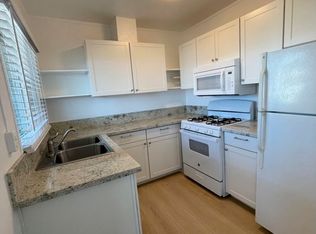 1125 S Seaward Ave APT 2, Ventura, CA 93001
