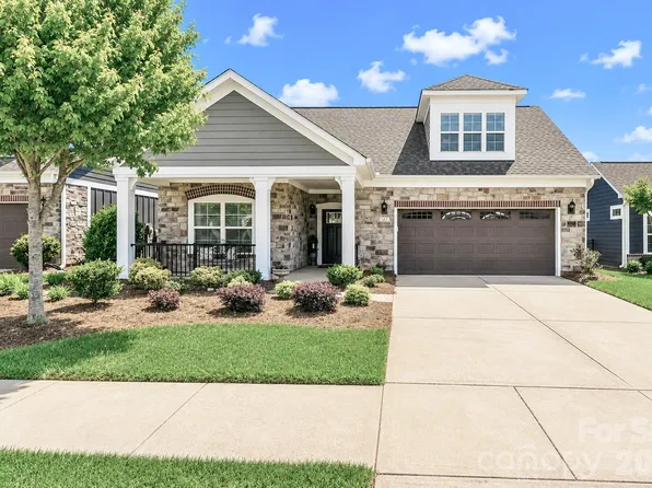 122 Wellspring Way, Mooresville, NC 28117