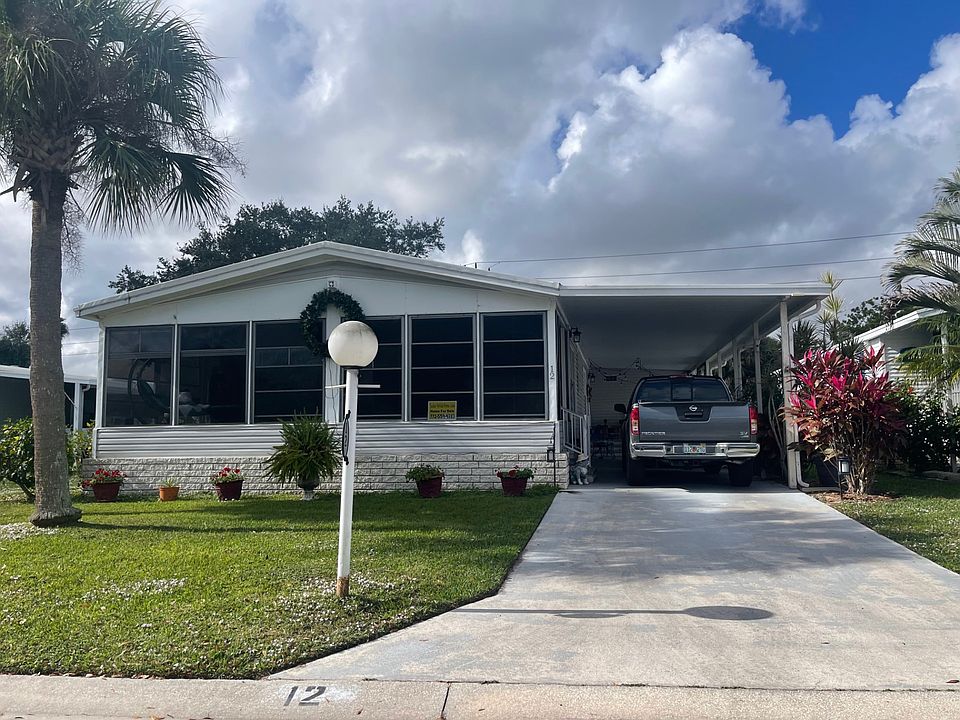 1st image of 12 Robin Ln