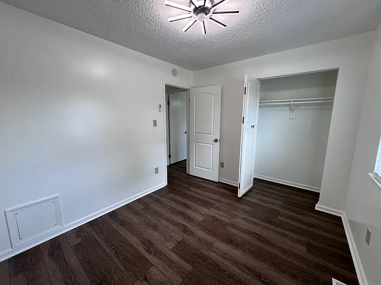 874 Jamestown Landing Rd — Photo 27