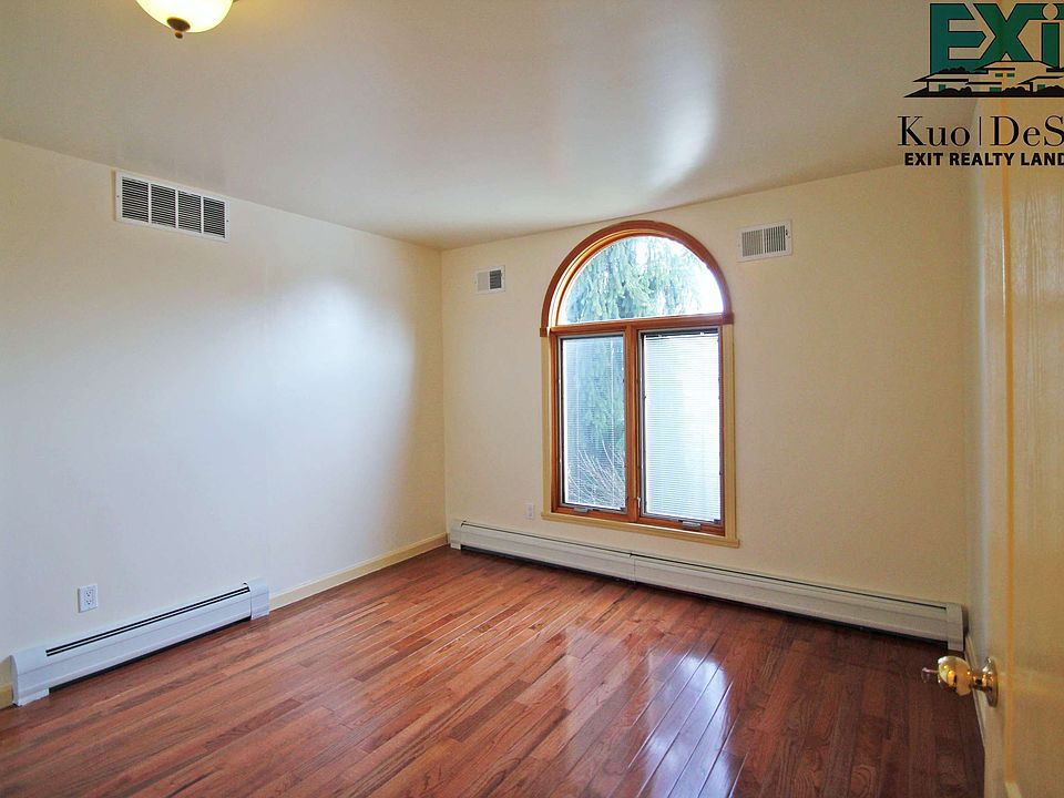 1st image of 2411 Victory Blvd #1