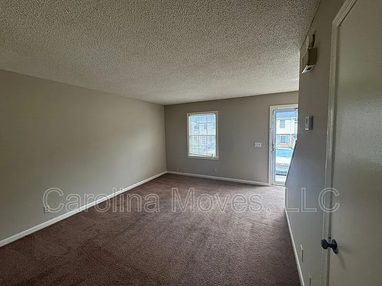 172 Pine Creek Court Ext — Photo 3