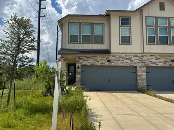 5403 Holly Valley Ln, Richmond, TX 77406