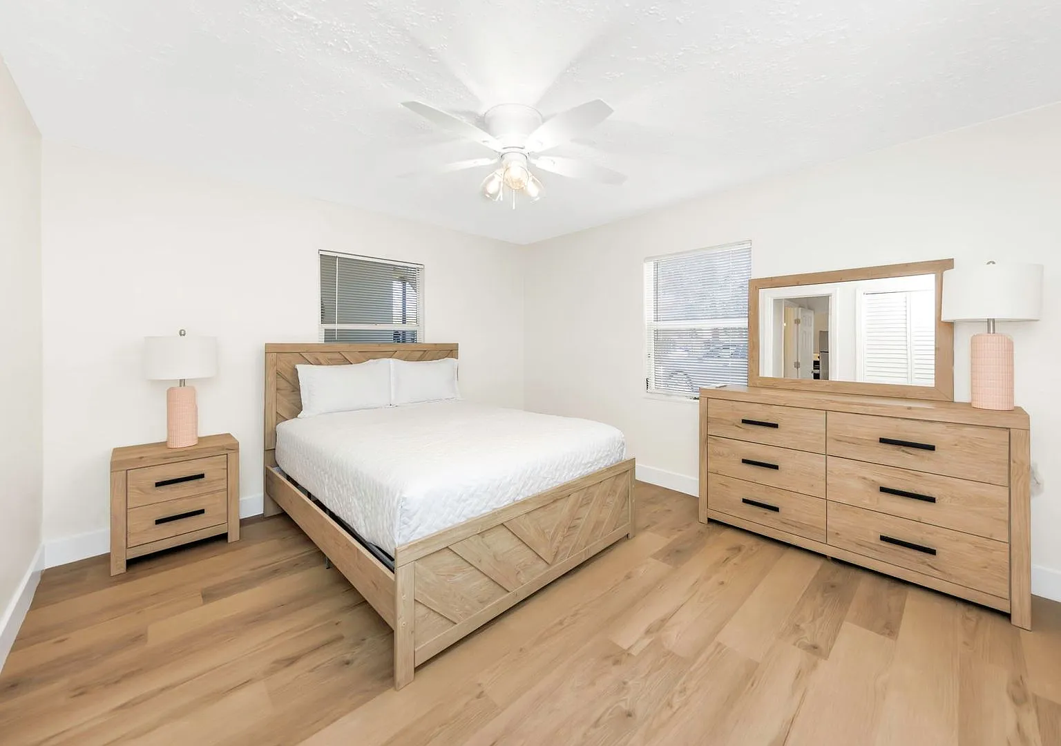 416 Skinner Blvd - Legacy Real Estate Fund LLC — Photo 2