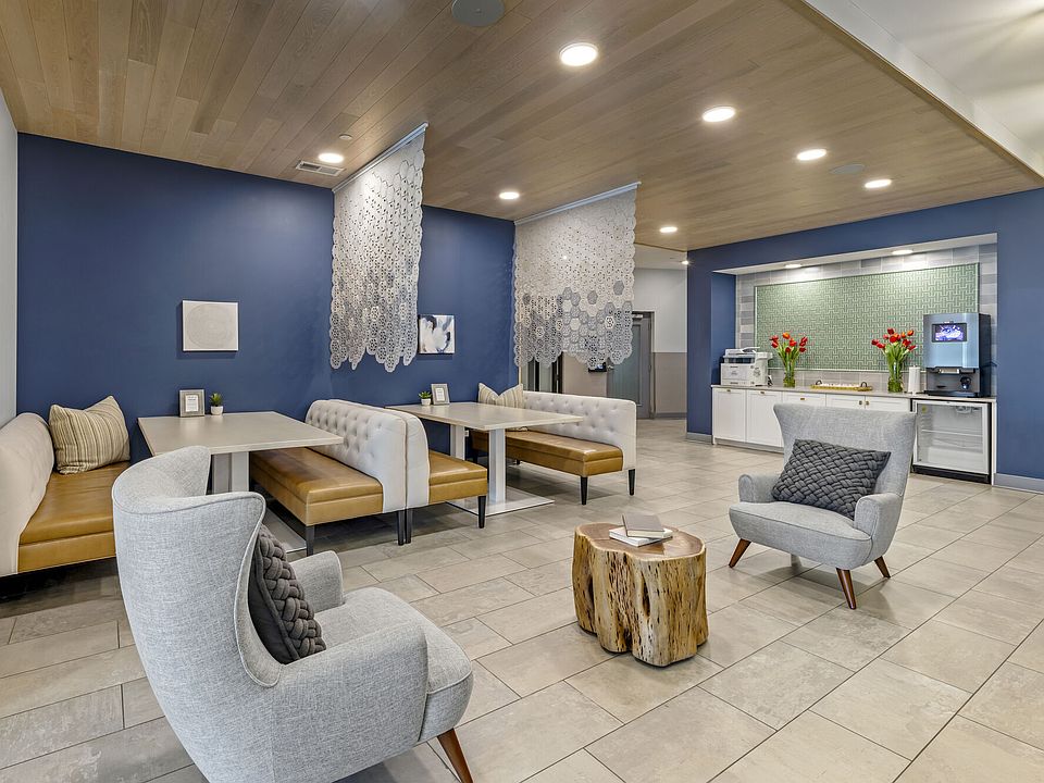 1st image of 1010 Maple Ave #323