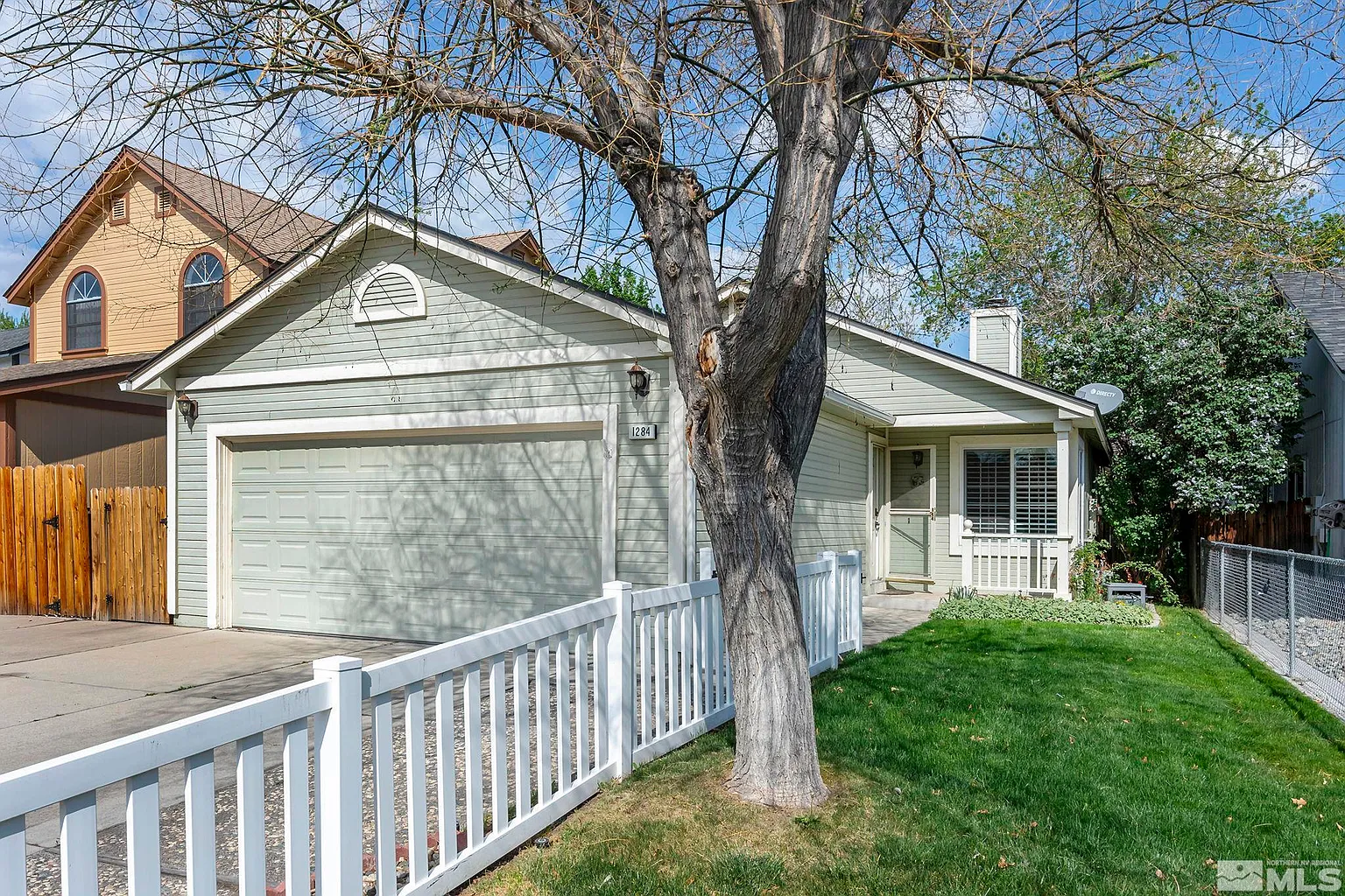 1284 O'Callaghan Dr photo 1