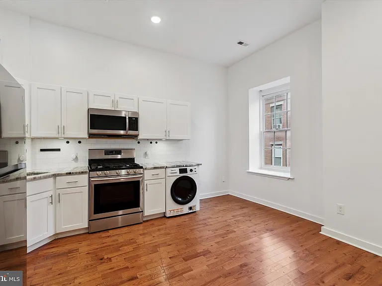 5011 Germantown Ave #C — Photo 6