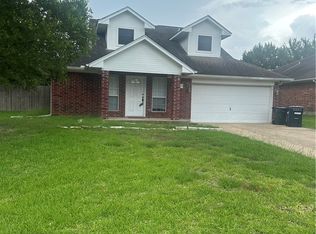 1216 Mullins Ct, College Station, TX 77845