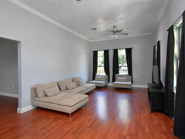 504 Green St, Baytown, TX 77520