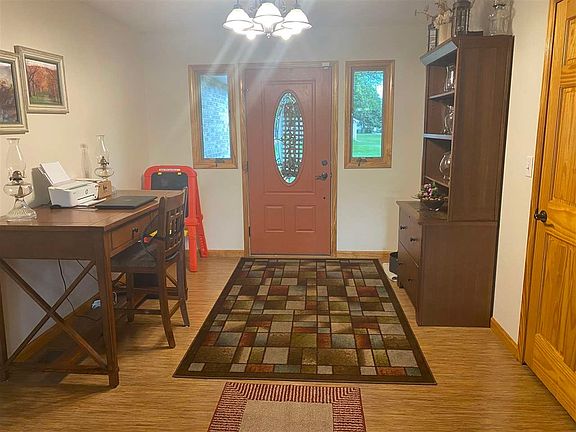 3rd image of 4030 W Douglas Dr