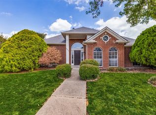 2913 Clearmeadow Dr, Mesquite, TX 75181