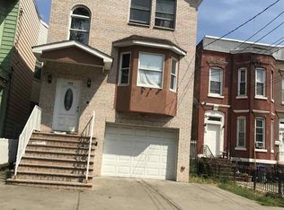 152 Clerk St, Jersey City, NJ 07305